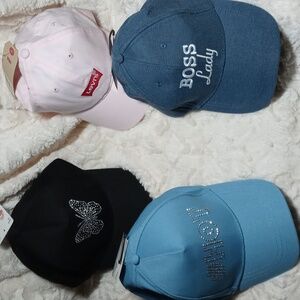 (4)Baseball Style Cap Bundle